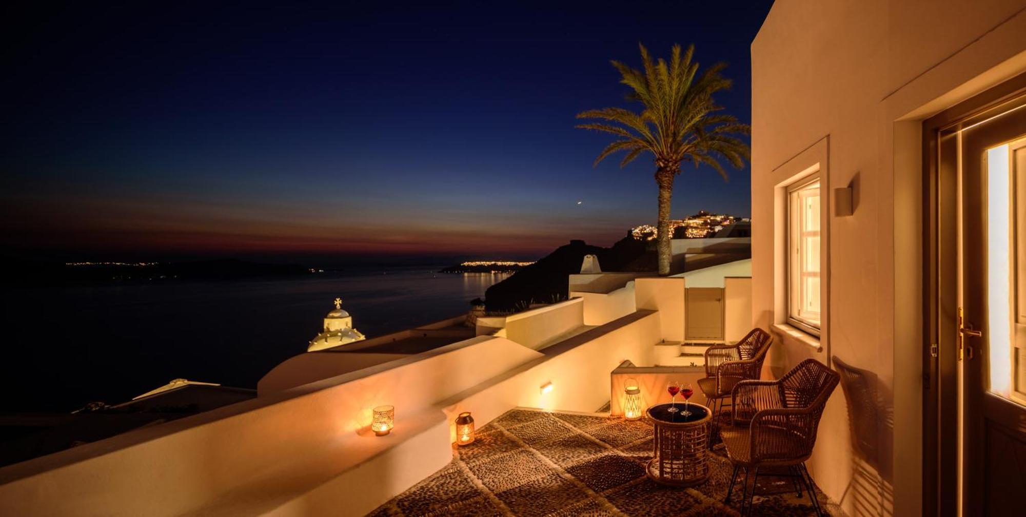 Anemos Family Suites Fira  Exterior foto