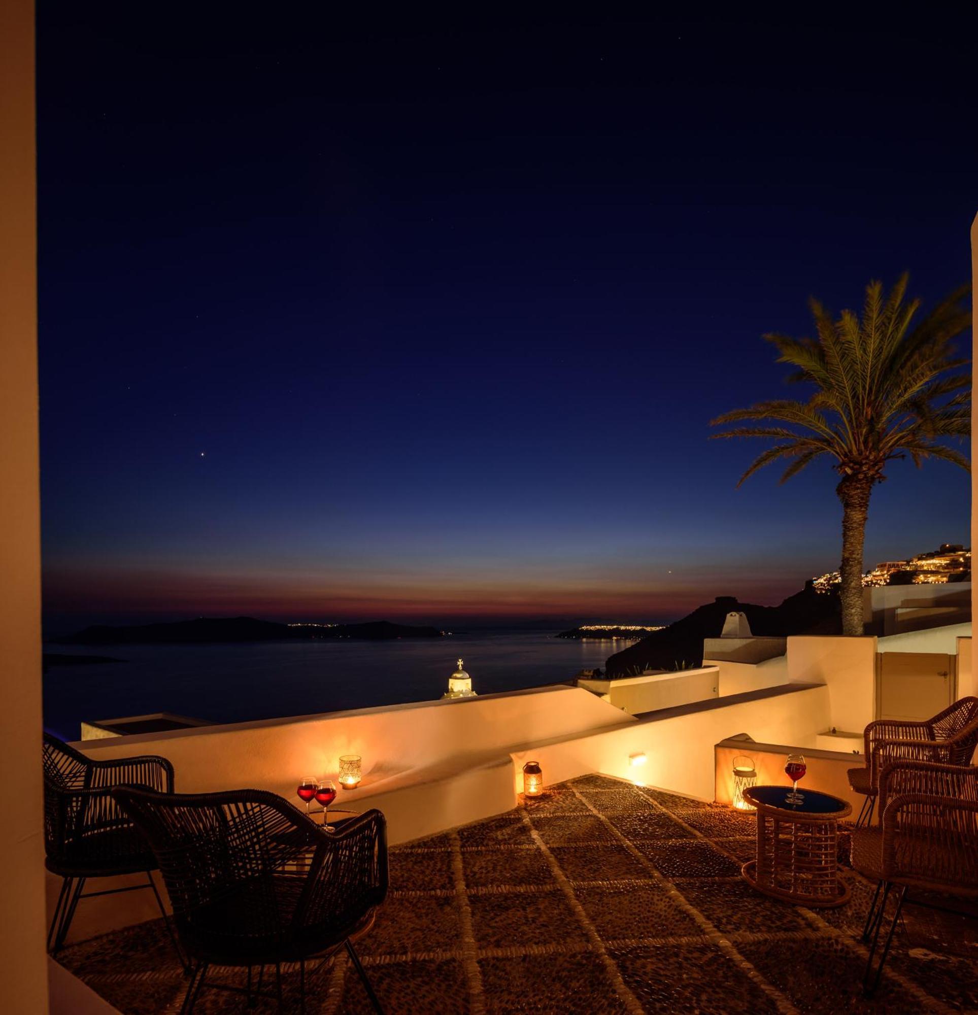Anemos Family Suites Fira  Exterior foto